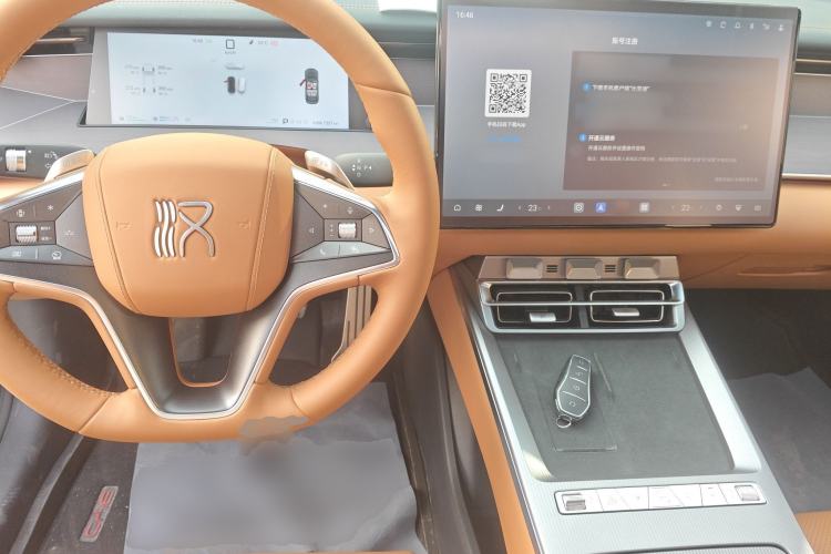 Used BYD Han L 2025 DM-p Four-Wheel-Drive LiDAR Flagship Model Center Console