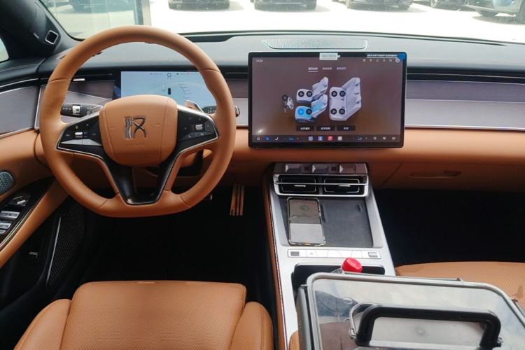 Used BYD Han L 2025 DM-p Four-Wheel-Drive LiDAR Flagship Model Center Console