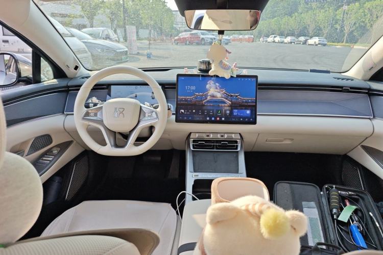 Used BYD Han L 2025 DM-i 200km LiDAR Flagship Model Center Console