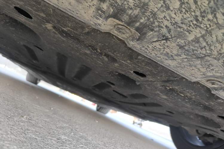 Used BYD Han L 2025 EV 701KM LiDAR Deluxe Edition Chassis Front