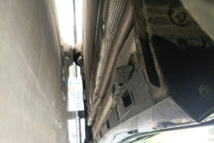 Used BYD Han L 2025 DM-p Four-Wheel-Drive LiDAR Flagship Model Chassis Rear Right
