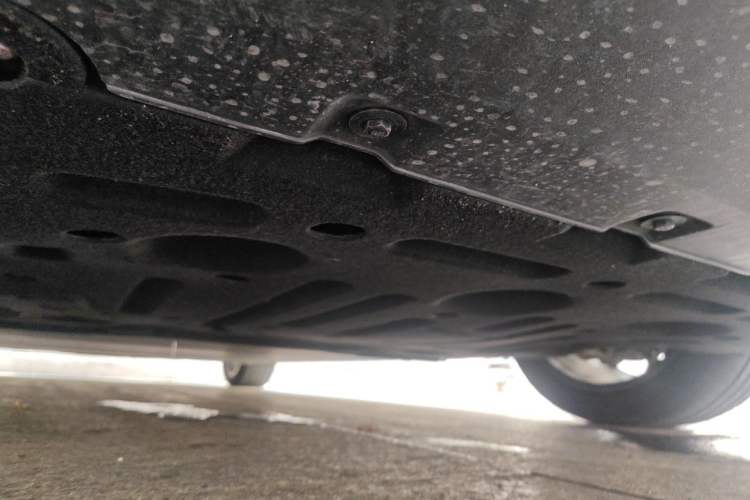 Used BYD Han L 2025 EV 701 km LiDAR Flagship Edition Chassis Rear