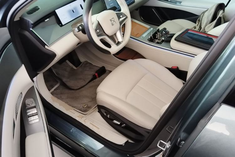 Used BYD Han L 2025 EV 701KM LiDAR Deluxe Edition Driver Seat