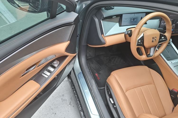 Used BYD Han L 2025 DM-i 200KM LiDAR Luxury Model Driver Seat
