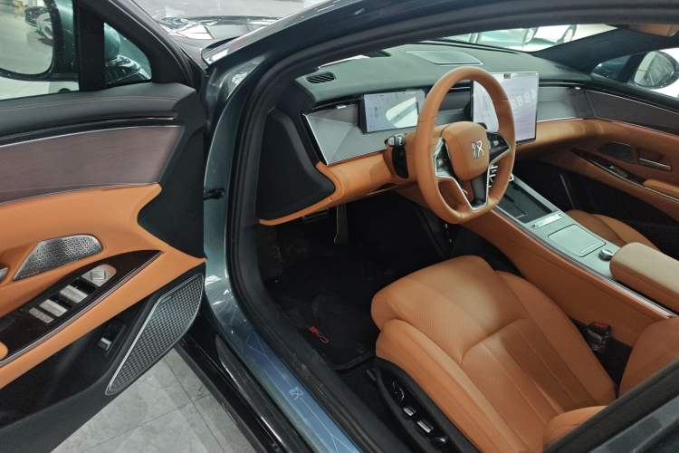 Used BYD Han L 2025 DM-p Four-Wheel-Drive LiDAR Flagship Model Driver Seat