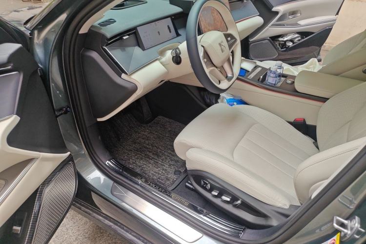 Used BYD Han L 2025 EV 701 km LiDAR Flagship Edition Driver Seat