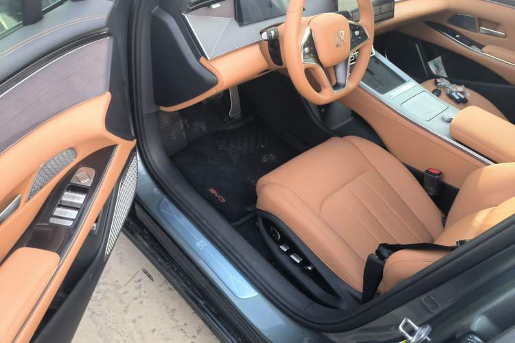 Used BYD Han L 2025 DM-p Four-Wheel-Drive LiDAR Flagship Model Driver Seat
