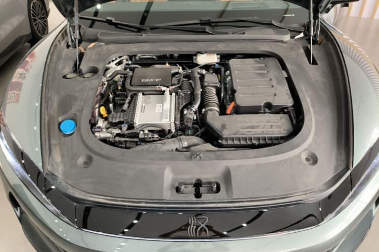 Used BYD Han L 2025 DM-p Four-Wheel-Drive LiDAR Flagship Model Engine Bay