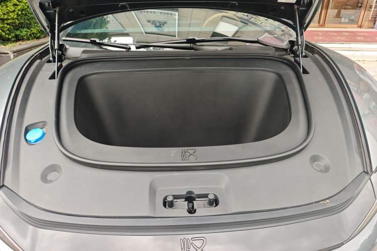 Used BYD Han L 2025 EV 701 km LiDAR Flagship Edition Engine Bay