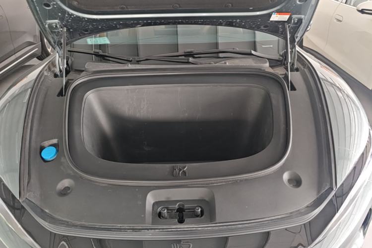 Used BYD Han L 2025 EV 701KM LiDAR Deluxe Edition Engine Bay