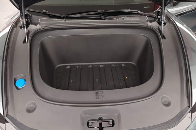Used BYD Han L 2025 EV Four-Wheel Drive LiDAR Flagship Model Engine Bay