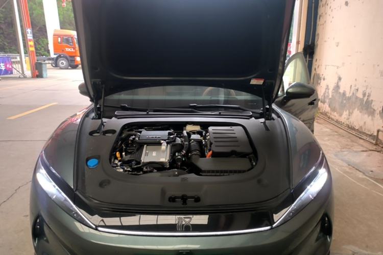 Used BYD Han L 2025 DM-p Four-Wheel-Drive LiDAR Flagship Model Engine Bay