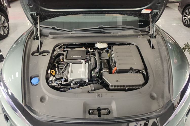 Used BYD Han L 2025 DM-p Four-Wheel-Drive LiDAR Flagship Model Engine Bay