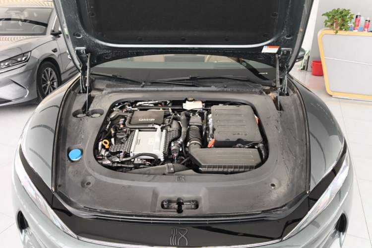 Used BYD Han L 2025 DM-p Four-Wheel-Drive LiDAR Flagship Model Engine Bay