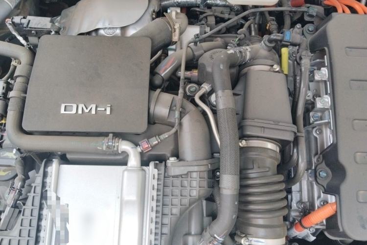 Used BYD Han L 2025 DM-i 200km LiDAR Flagship Model Engine Bay