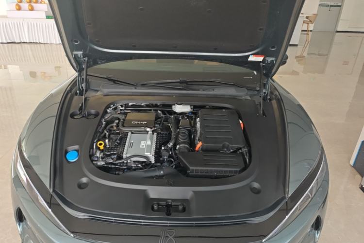 Used BYD Han L 2025 DM-p Four-Wheel-Drive LiDAR Flagship Model Engine Bay