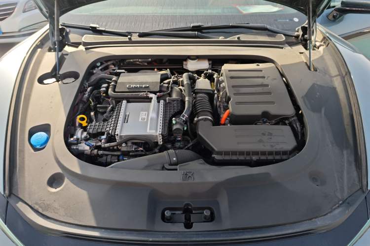 Used BYD Han L 2025 DM-p Four-Wheel-Drive LiDAR Flagship Model Engine Bay