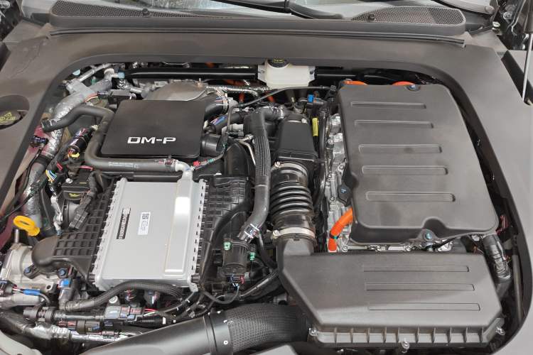 Used BYD Han L 2025 DM-p Four-Wheel-Drive LiDAR Flagship Model Engine Bay