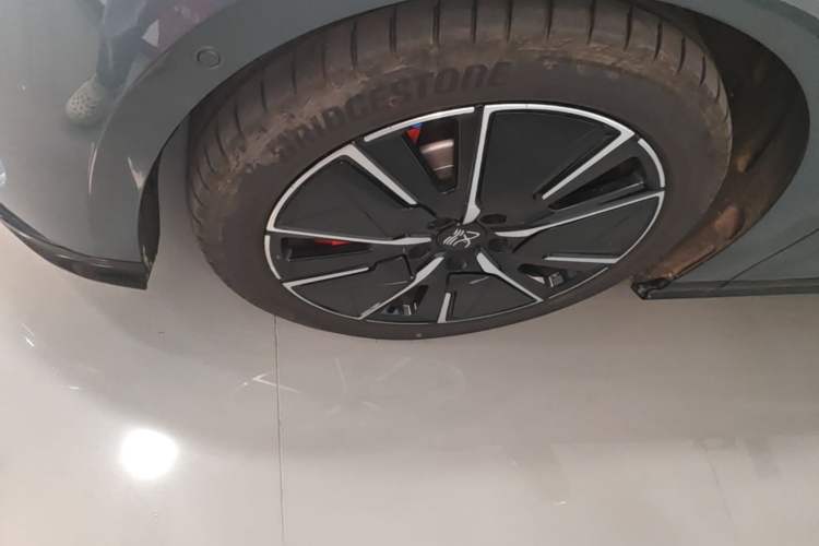 Used BYD Han L 2025 DM-i 200km LiDAR Flagship Model Exterior 4