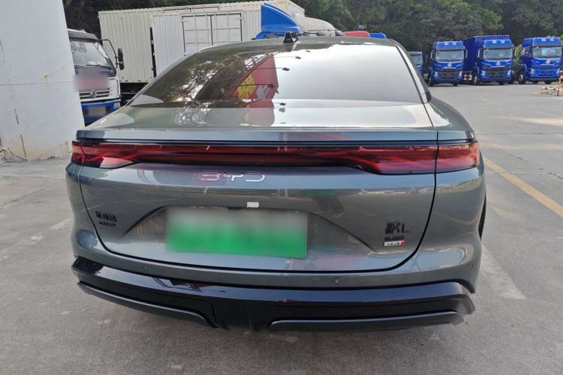 Used BYD Han L 2025 DM-p Four-Wheel-Drive LiDAR Flagship Model Exterior 4
