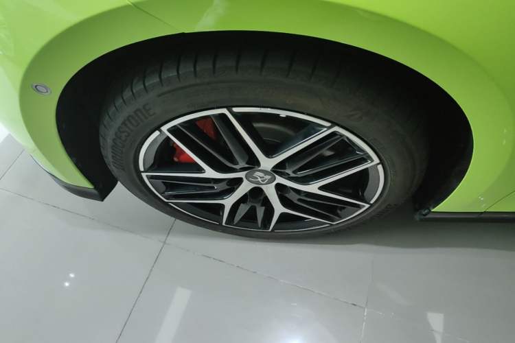 Used BYD Han L 2025 EV Four-Wheel Drive LiDAR Flagship Model Exterior 4
