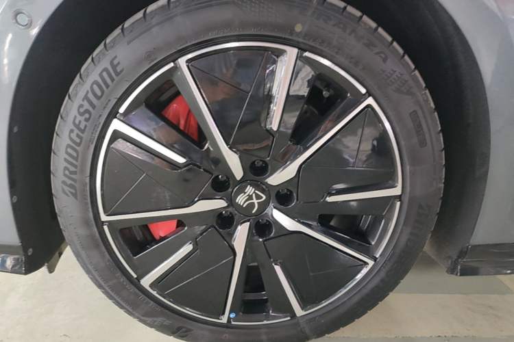 Used BYD Han L 2025 DM-i 200km LiDAR Flagship Model Exterior 4