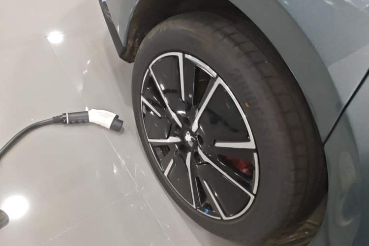 Used BYD Han L 2025 DM-i 200km LiDAR Flagship Model Exterior 5
