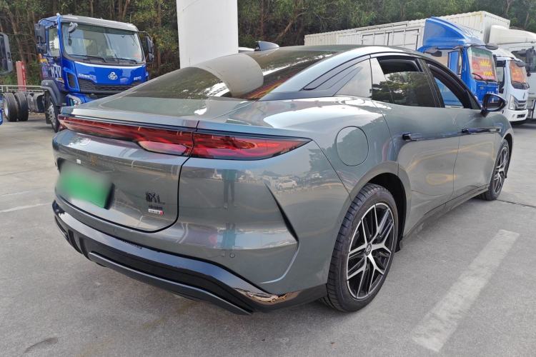 Used BYD Han L 2025 DM-p Four-Wheel-Drive LiDAR Flagship Model Exterior 5