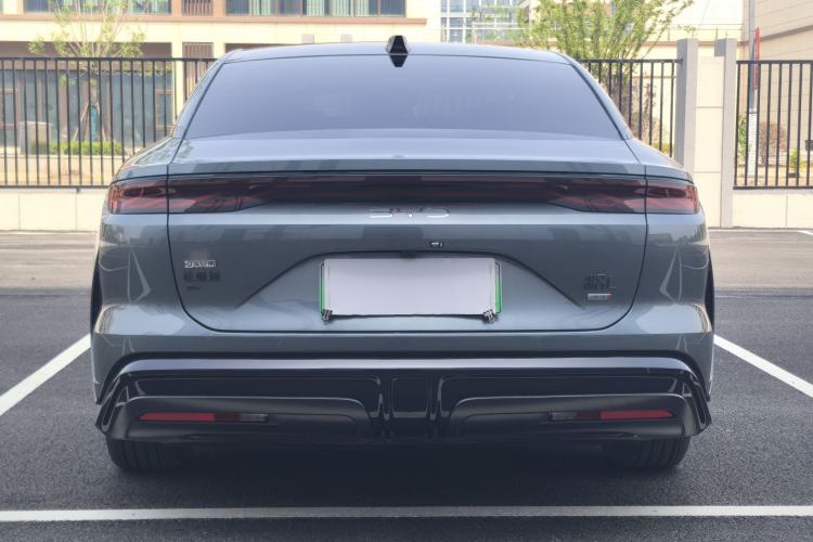 Used BYD Han L 2025 EV 701 km LiDAR Flagship Edition Exterior 5