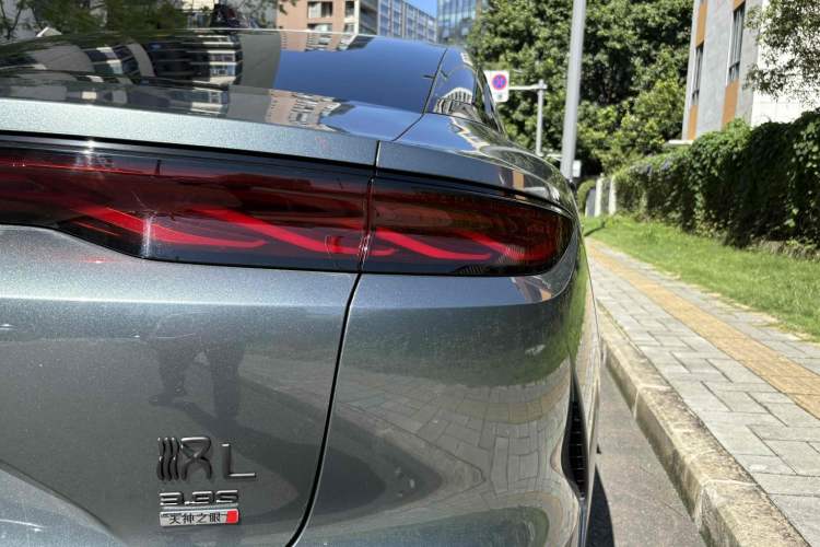 Used BYD Han L 2025 DM-p Four-Wheel-Drive LiDAR Flagship Model Exterior 7