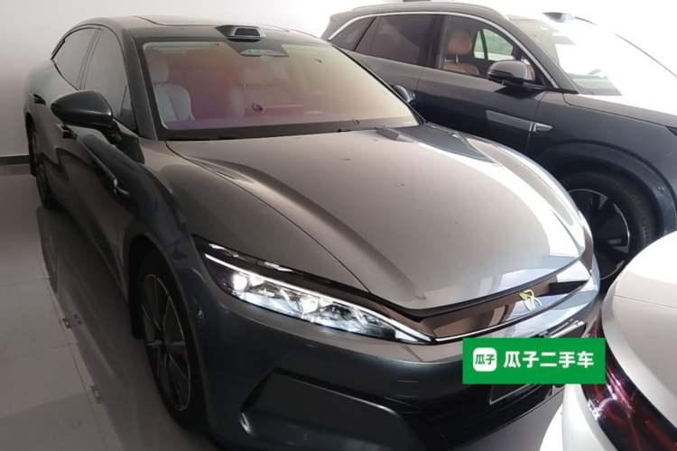 Used BYD Han L 2025 EV 701KM LiDAR Deluxe Edition Front