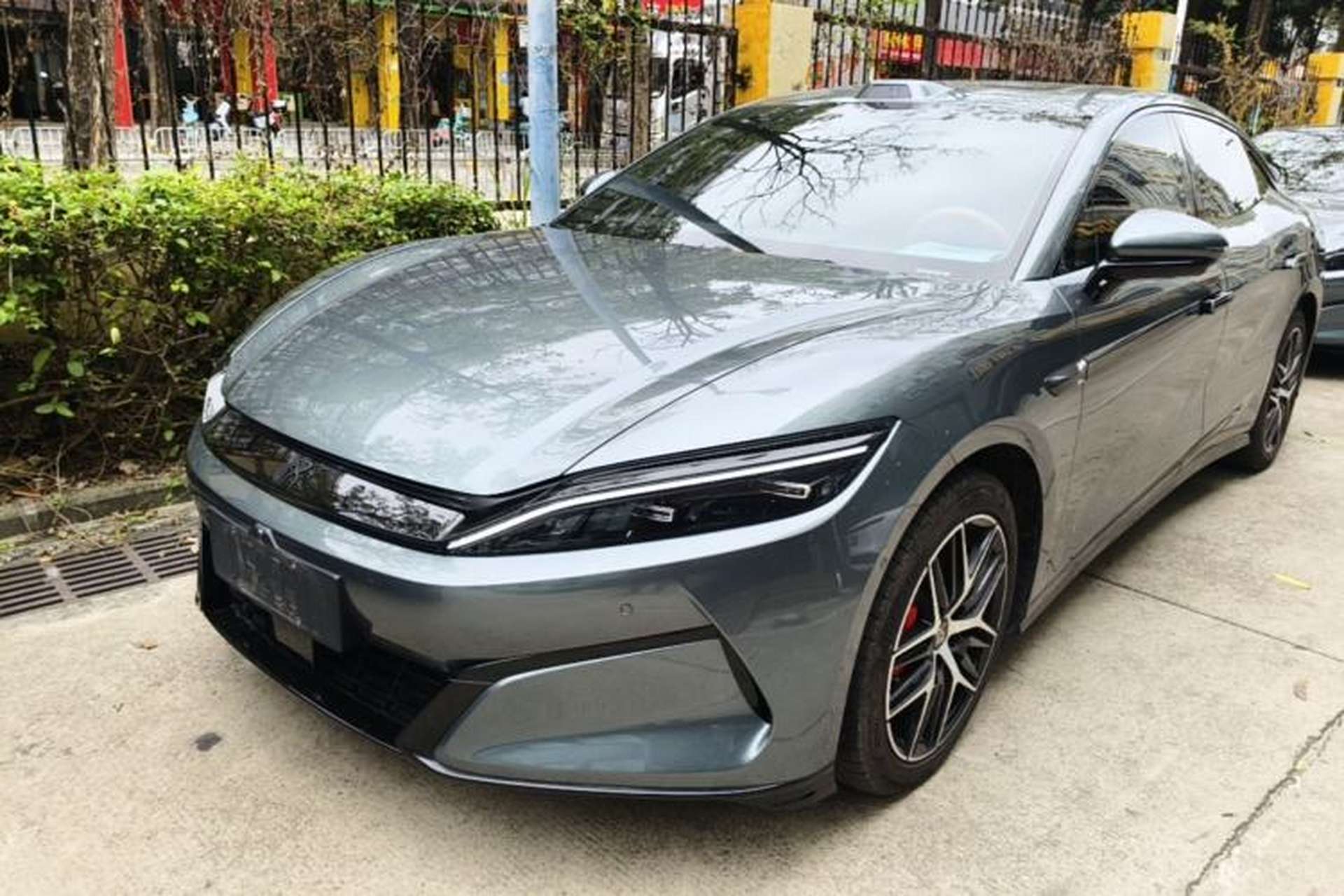 Used BYD Han L 2025 DM-p Four-Wheel-Drive LiDAR Flagship Model Front Left 45 Deg