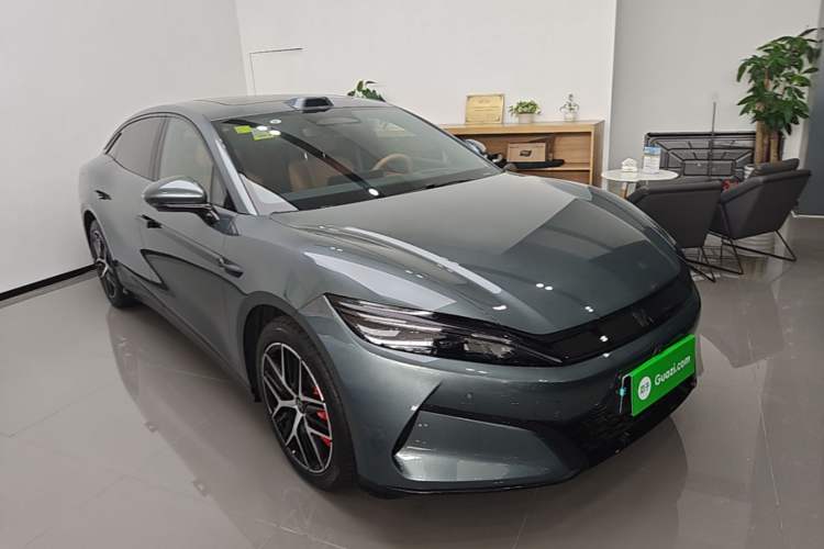 Used BYD Han L 2025 DM-p Four-Wheel-Drive LiDAR Flagship Model Front Right 45 Deg