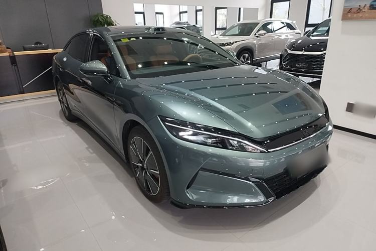 Used BYD Han L 2025 DM-i 200km LiDAR Flagship Model Front Right 45 Deg