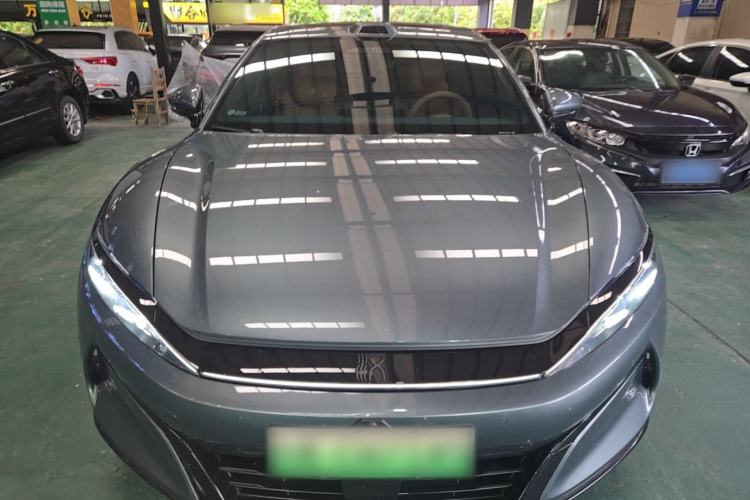 Used BYD Han L 2025 EV 701KM LiDAR Deluxe Edition Front
