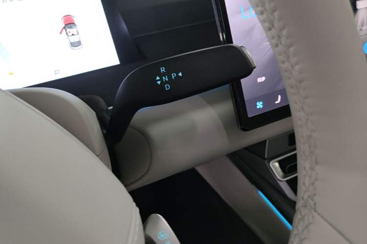 Used BYD Han L 2025 DM-i 200km LiDAR Flagship Model Gear Lever