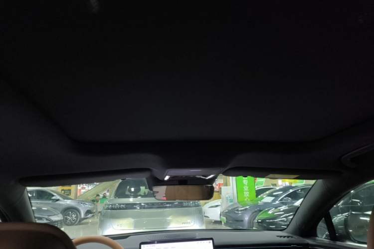 Used BYD Han L 2025 DM-p Four-Wheel-Drive LiDAR Flagship Model Headliner