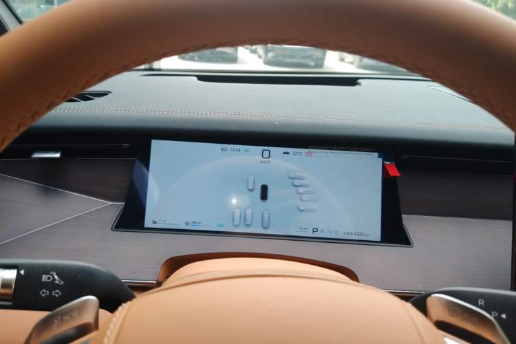 Used BYD Han L 2025 DM-p Four-Wheel-Drive LiDAR Flagship Model Instrument Cluster