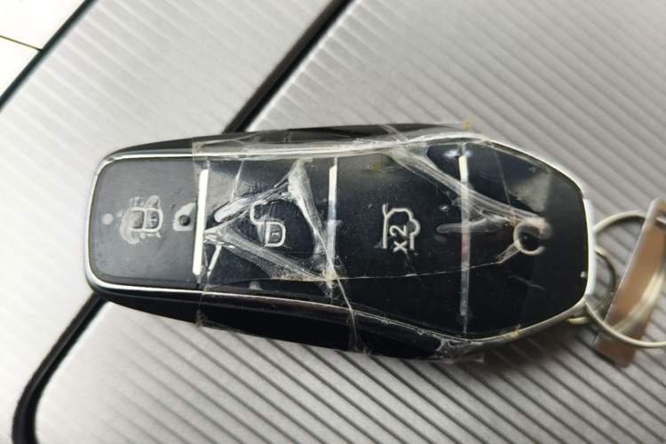 Used BYD Han L 2025 DM-p Four-Wheel-Drive LiDAR Flagship Model Interior 1