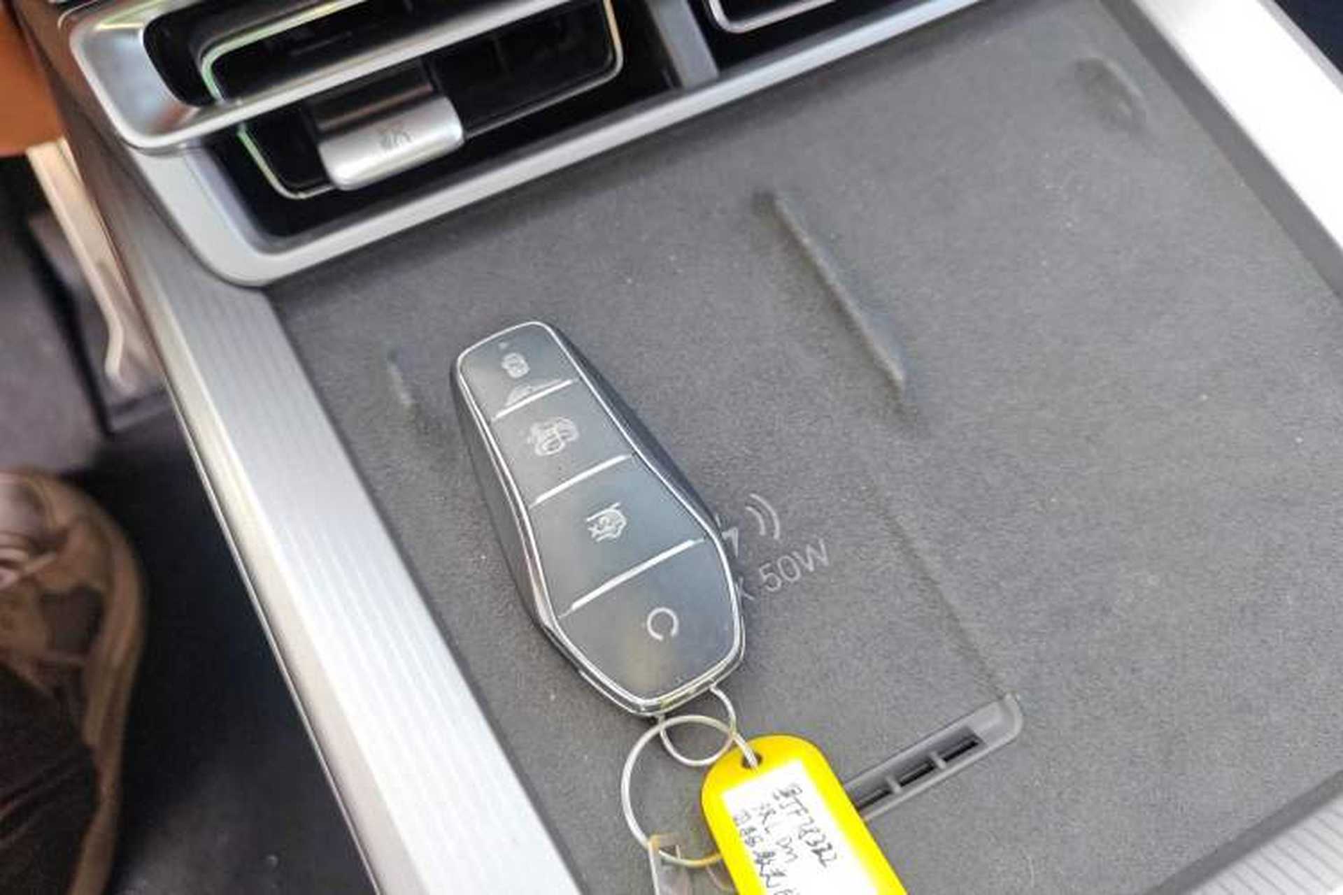 Used BYD Han L 2025 DM-p Four-Wheel-Drive LiDAR Flagship Model Interior 1