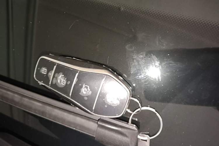 Used BYD Han L 2025 DM-p Four-Wheel-Drive LiDAR Flagship Model Interior 1