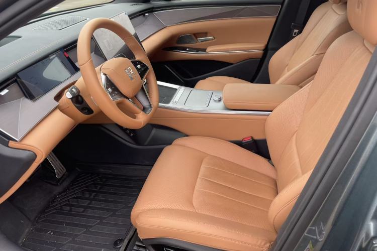 Used BYD Han L 2025 DM-p Four-Wheel-Drive LiDAR Flagship Model Interior 2