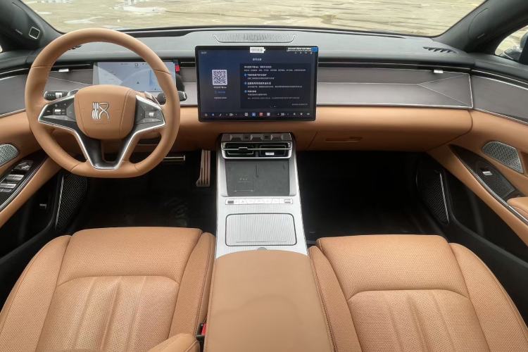 Used BYD Han L 2025 DM-p Four-Wheel-Drive LiDAR Flagship Model Interior 3