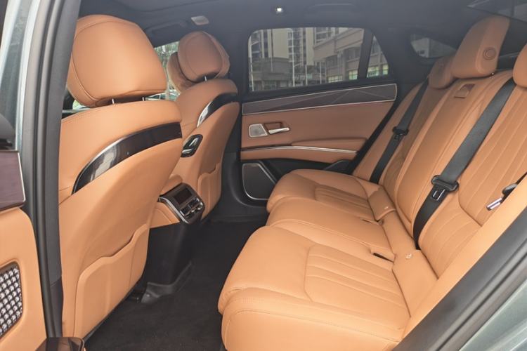 Used BYD Han L 2025 EV 701 km LiDAR Flagship Edition Interior 4
