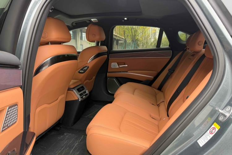 Used BYD Han L 2025 DM-p Four-Wheel-Drive LiDAR Flagship Model Interior 5