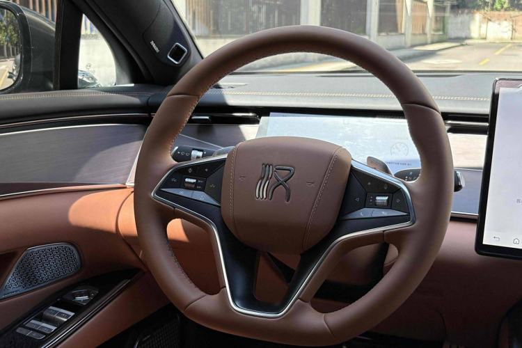 Used BYD Han L 2025 DM-p Four-Wheel-Drive LiDAR Flagship Model Interior 8