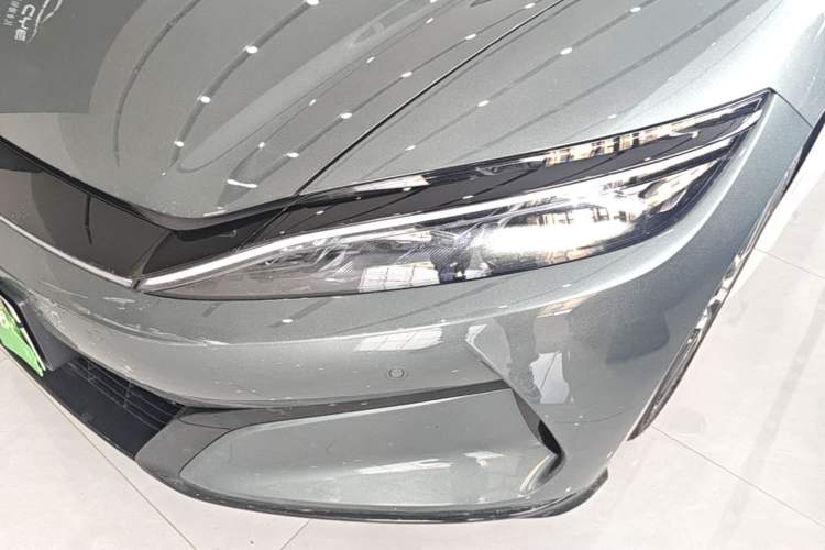 Used BYD Han L 2025 DM-p Four-Wheel-Drive LiDAR Flagship Model Left Front Headlight