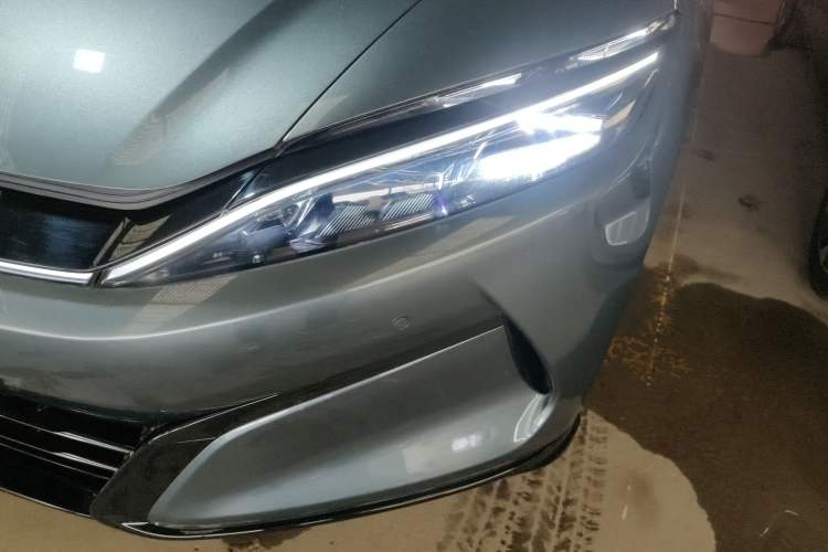 Used BYD Han L 2025 EV 701KM LiDAR Deluxe Edition Left Front Headlight