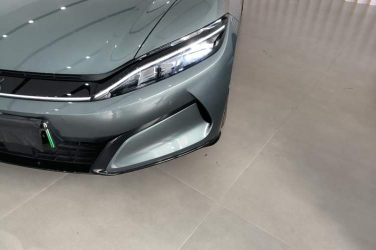 Used BYD Han L 2025 DM-p Four-Wheel-Drive LiDAR Flagship Model Left Front Headlight