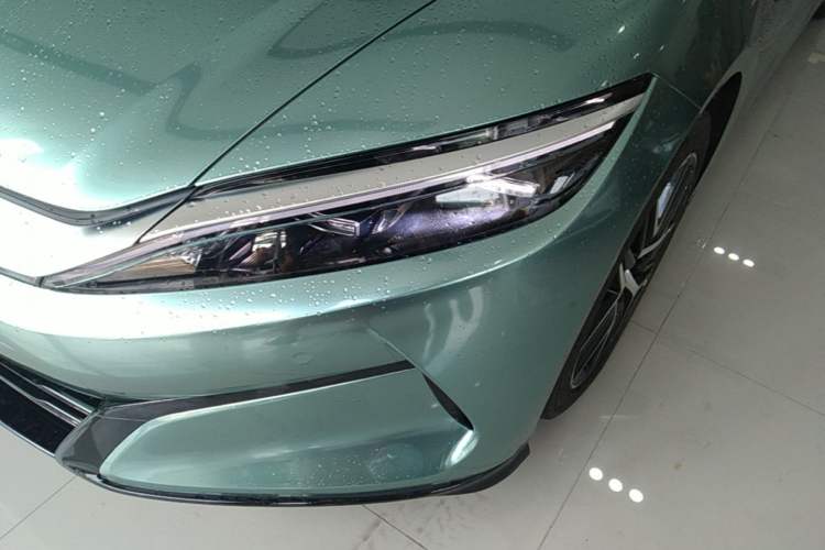 Used BYD Han L 2025 EV Four-Wheel Drive LiDAR Flagship Model Left Front Headlight